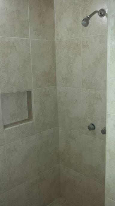 Depab Privado, Centrico,Wifi 80 Mb ,Aire Acondicionado ,Cocina, Cochera Techada, Ciudad Valles Exteriör bild